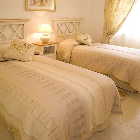 Quinta Da Encosta Velha - Santo Antonio, Villas, Golf & Resort 4*